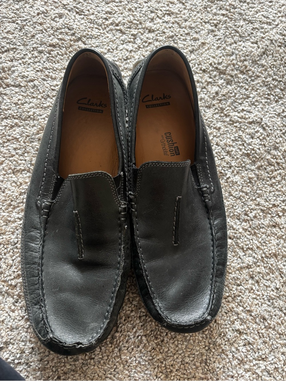 Clarks Men’s Black Leather Slip-On Moccasin Loafers
